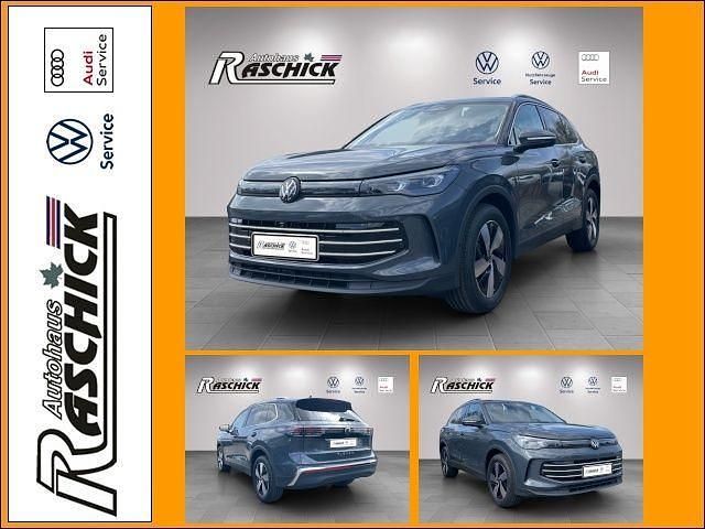 Neu VW Tiguan Elegance 150 PS (110 kW) 2025 Delfingrau SUV