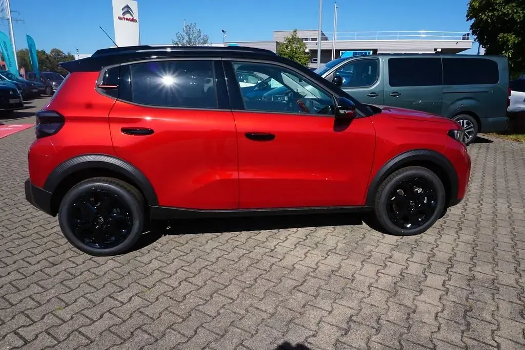 Neu Citroën C3 101 PS (74 kW) 2026 Rot SUV