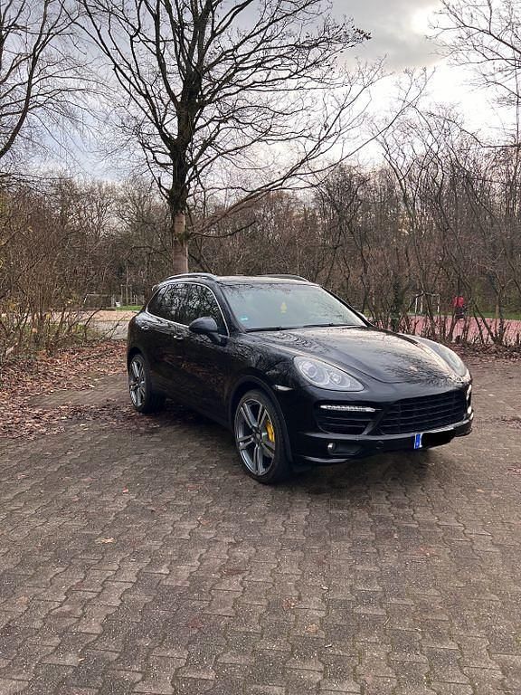 Gebraucht Porsche Cayenne S 400 PS (294 kW) 2010 Schwarz SUV