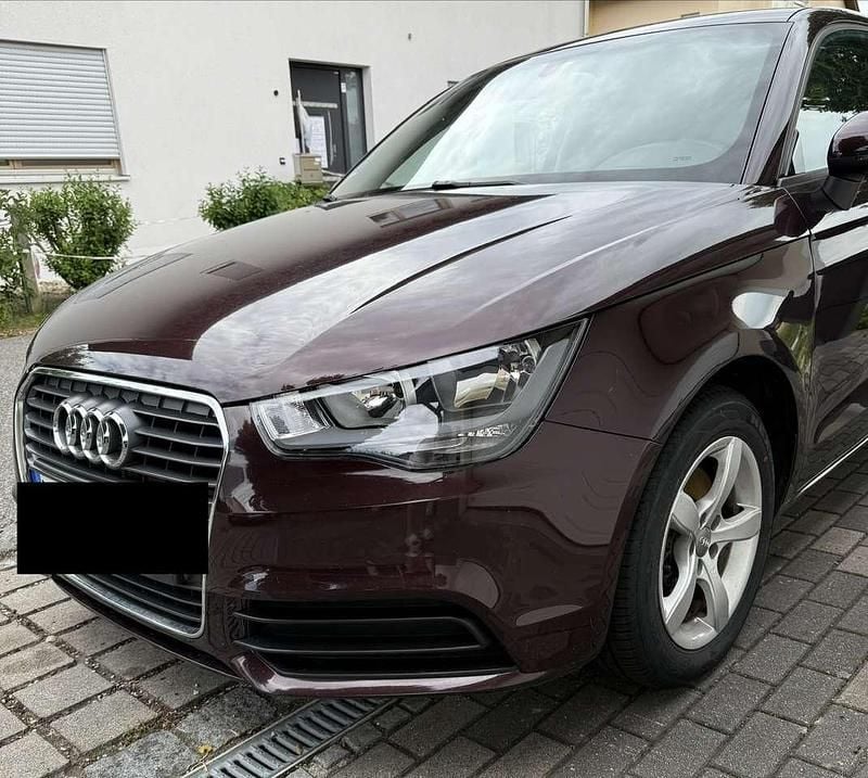 Gebraucht Audi A1 Ambition 122 PS (89 kW) 2011 Violett Kleinwagen