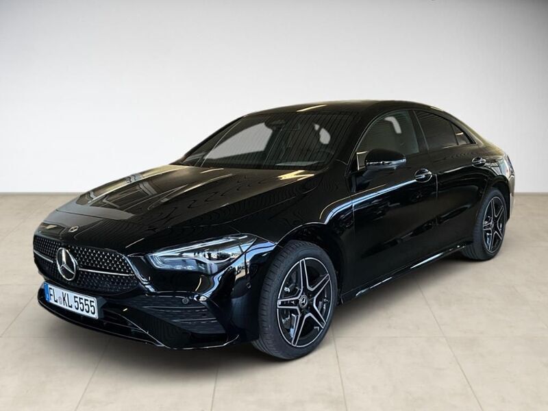 Schwarz Gebraucht 2025 Mercedes CLA250e AMG line Limousine | 46.880 € (Teuer) - Bild 1/4