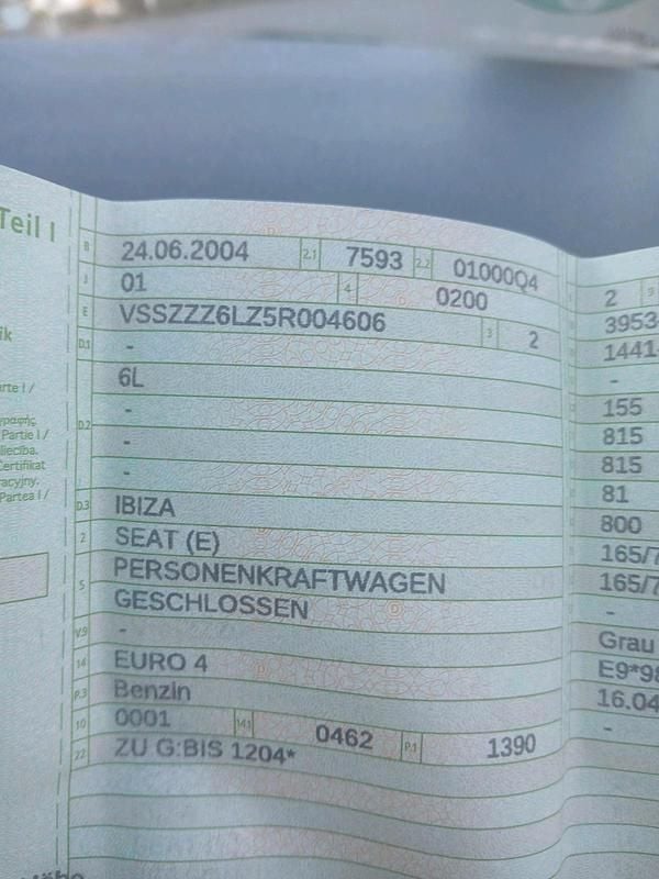 Grau Gebraucht 2004 Seat Ibiza Kleinwagen | 600 € (Guter Preis) - Bild 1/4