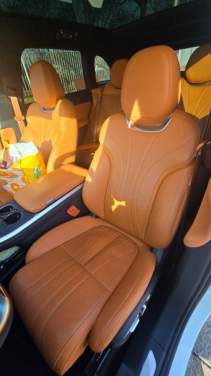 Gebraucht XPENG G9 258 kW (351 PS) 2025 Weiß SUV