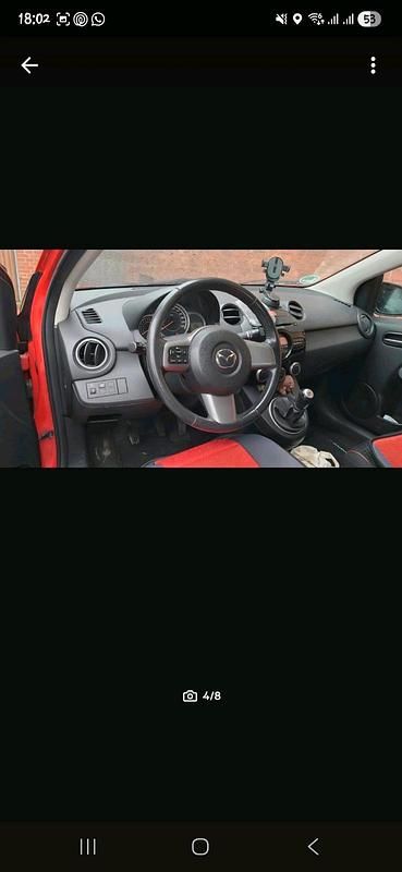 Usata Mazda 2 75 CV (55 kW) 2011 Rosso Utilitaria