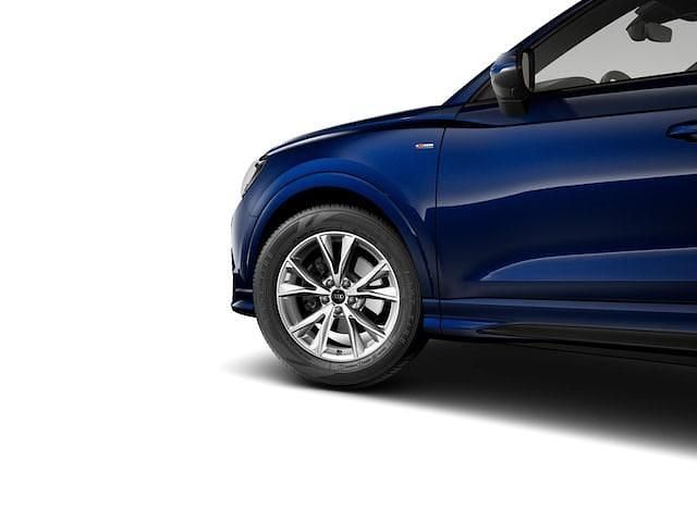 Gebraucht Audi Q3 S-Line 150 PS (110 kW) 2025 Navarrablau metallic SUV