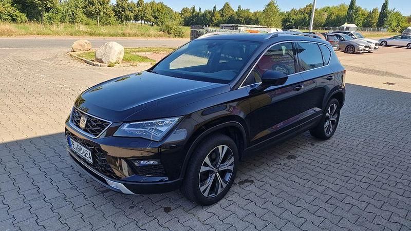 Schwarz Gebraucht 2018 Seat Ateca 4Drive SUV | 18.500 € (Guter Preis) - Bild 1/2