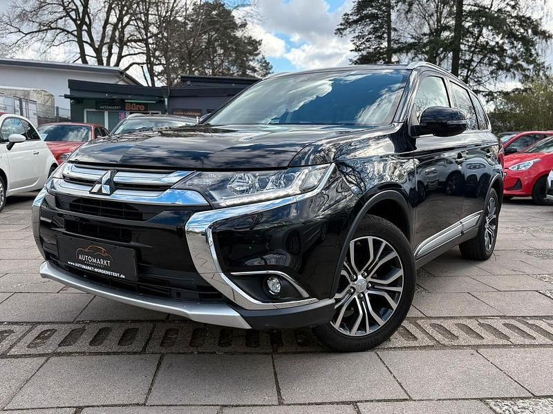 Gebraucht Mitsubishi Outlander Edition 150 PS (110 kW) 2017 Schwarz SUV