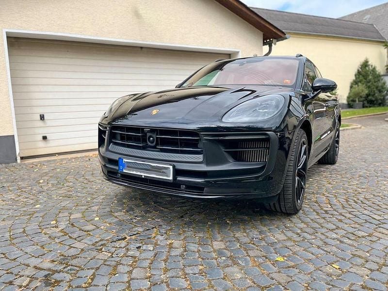 Schwarz Gebraucht 2022 Porsche Macan GTS SUV | 77.900 € (Guter Preis) - Bild 1/4