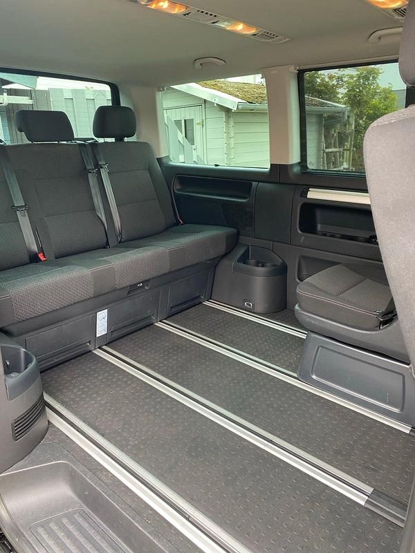 Gebraucht VW T6 Trendline 150 PS (110 kW) 2017 Schwarz Van