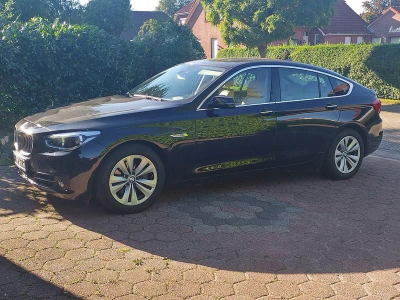 Schwarz Gebraucht 2014 BMW 530 Gran Turismo Limousine | 22.990 € (Teuer) - Bild 1/4