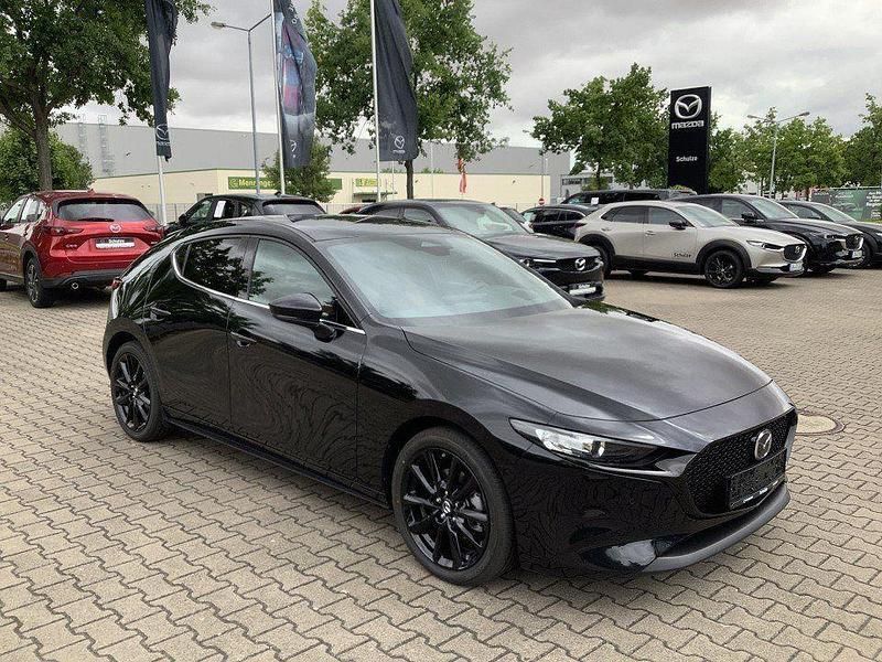 Jet black Neu 2025 Mazda 3 Nagisa Limousine | 29.810 € (Fairer Preis) - Bild 1/4