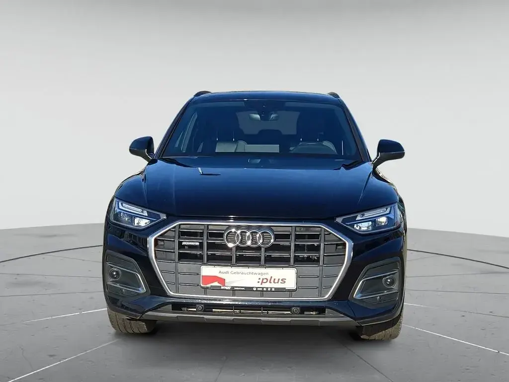 Gebraucht Audi Q5 Ambiente 299 PS (219 kW) 2022 Brillantschwarz SUV