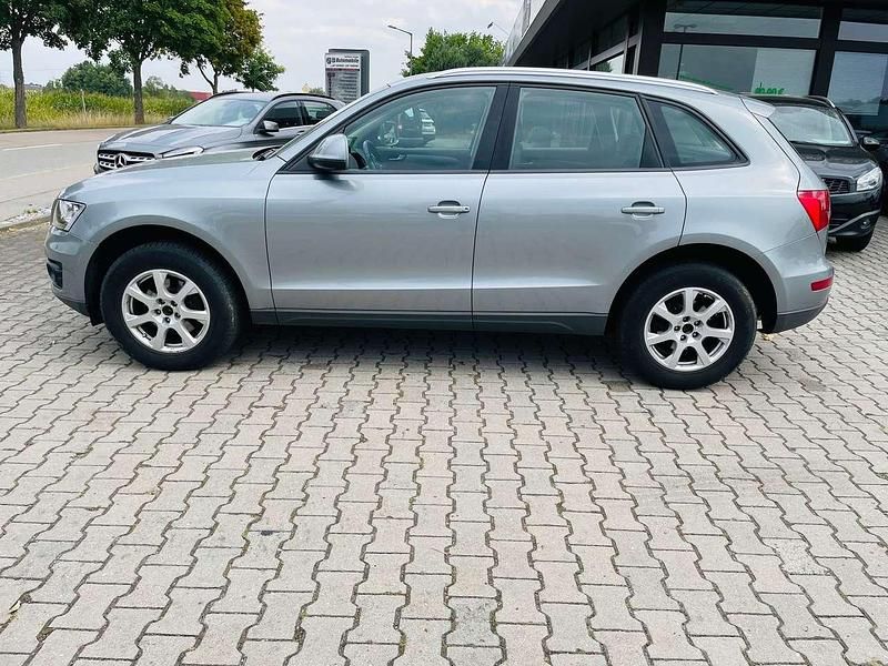 Gebraucht Audi Q5 179 PS (131 kW) 2010 Quarzgrau metallic SUV