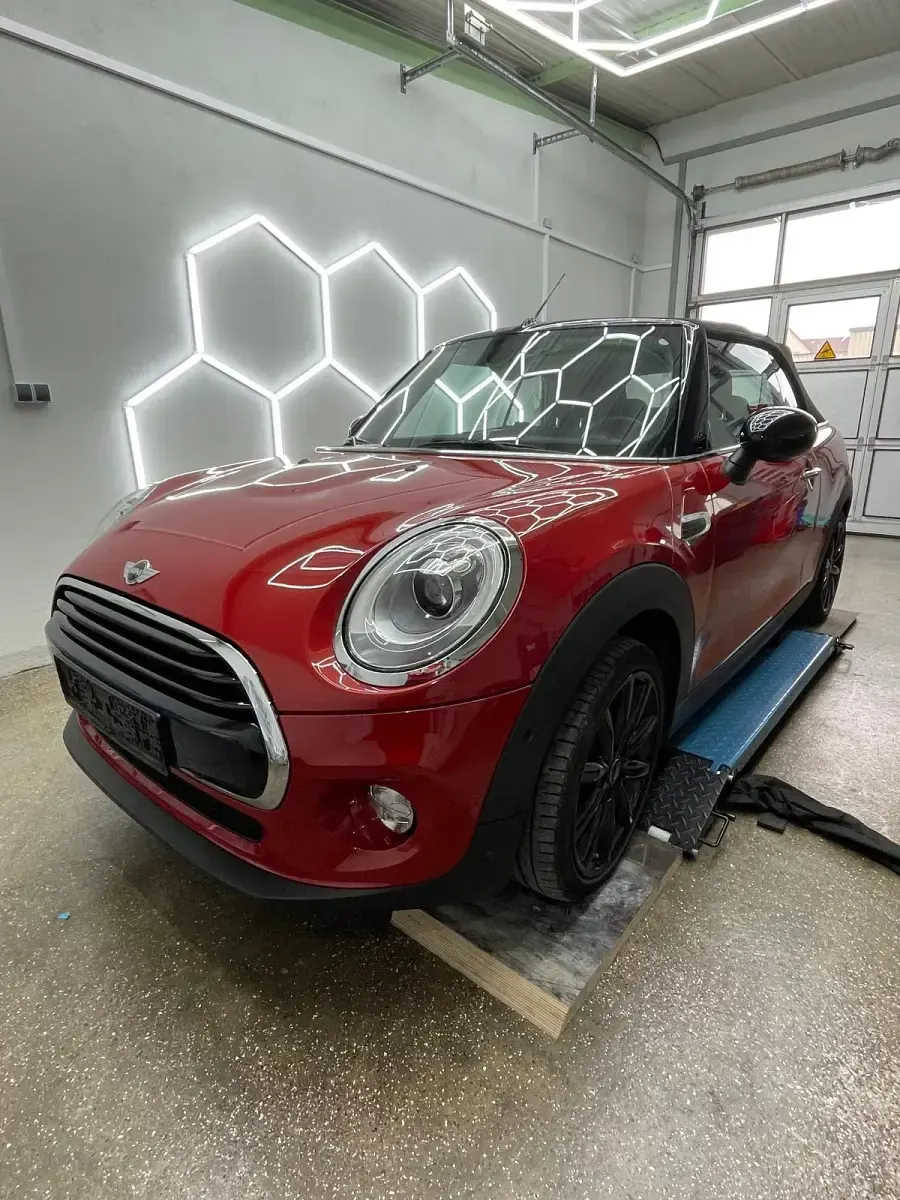 Gebraucht Mini Cooper Cabriolet 136 PS (100 kW) 2016 Rot Cabrio