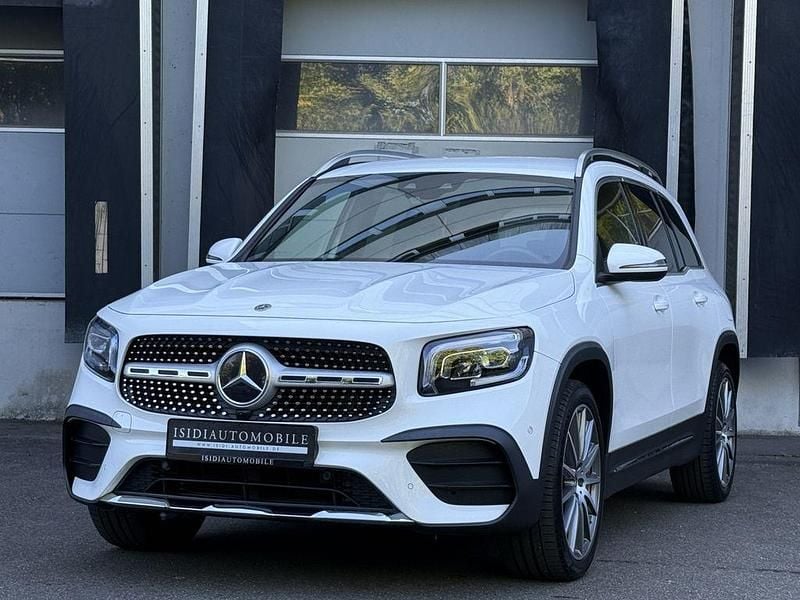 Weiß Gebraucht 2021 Mercedes GLB220 AMG SUV | 36.900 € (Fairer Preis) - Bild 1/4