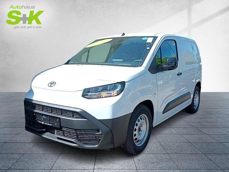 Ice white Neu 2025 Toyota Proace City Van | 41.031 € - Bild 1/4