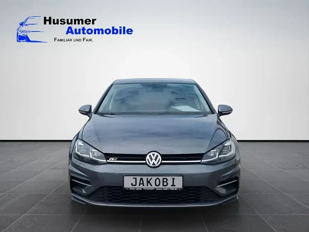Gebraucht VW Golf VII Highline 150 PS (110 kW) 2019 Grau Limousine