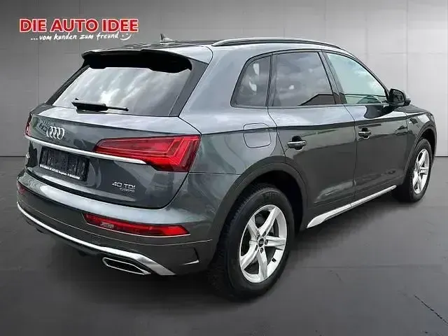 Gebraucht Audi Q5 S-Line 204 PS (150 kW) 2024 Grau SUV
