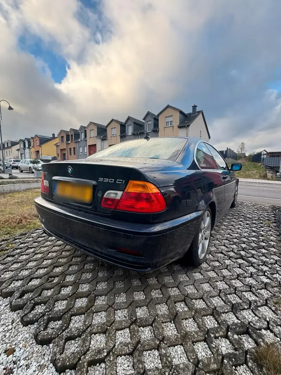 Używany BMW 330 231 KM (169 kW) 2001 Niebieski Coupe