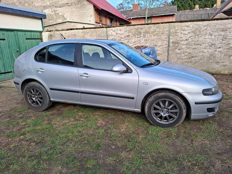 Gebraucht Seat Leon 110 PS (80 kW) 2003 Grau Kleinwagen