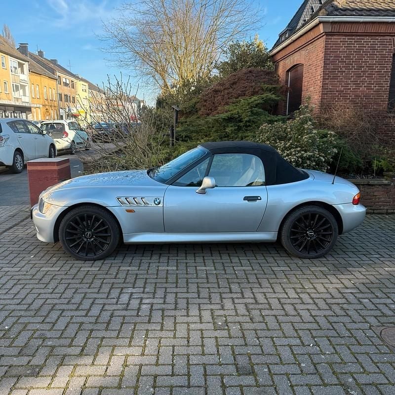 Gebraucht BMW Z3 140 PS (102 kW) 1997 Silber Cabrio