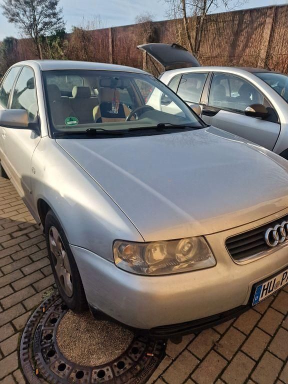 Gebraucht Audi A3 Ambition 102 PS (75 kW) 2001 Silber Limousine