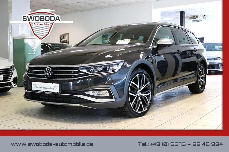 Mangangrau metallic Gebraucht 2021 VW Passat Alltrack Kombi | 34.450 € (Etwas zu teuer) - Bild 1/2