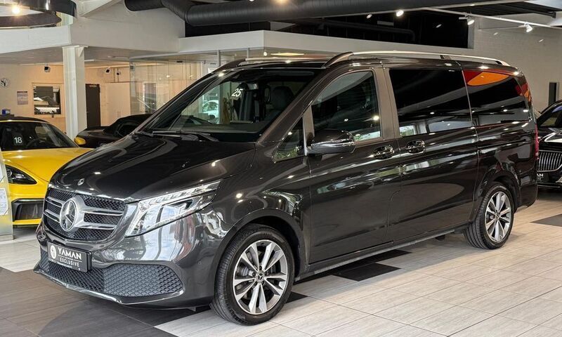 Grau Gebraucht 2021 Mercedes V300 Edition Van / Kleinbus | 49.950 € (Fairer Preis) - Bild 1/4