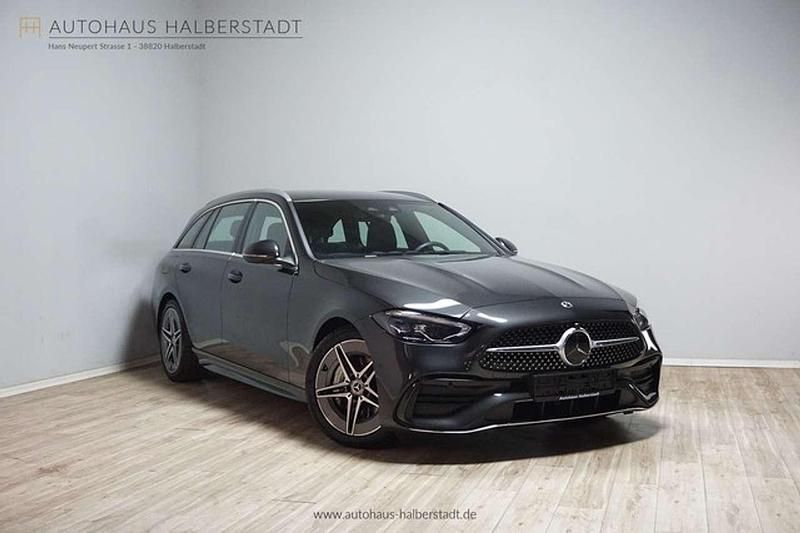Grafitgrau metallic (metallic) Gebraucht 2024 Mercedes C220 Advanced Kombi | 39.290 € (Fairer Preis) - Bild 1/3
