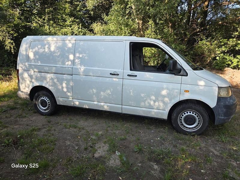 Weiß Gebraucht 2010 VW Transporter Van | 2.800 € (Superpreis) - Bild 1/4