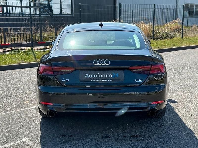 Gebraucht Audi A5 Sportback Basis 190 PS (139 kW) 2017 Schwarz Kleinwagen