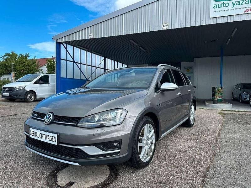 Limestone grey metallic Gebraucht 2016 VW Golf Alltrack Kombi | 15.980 € (Fairer Preis) - Bild 1/4