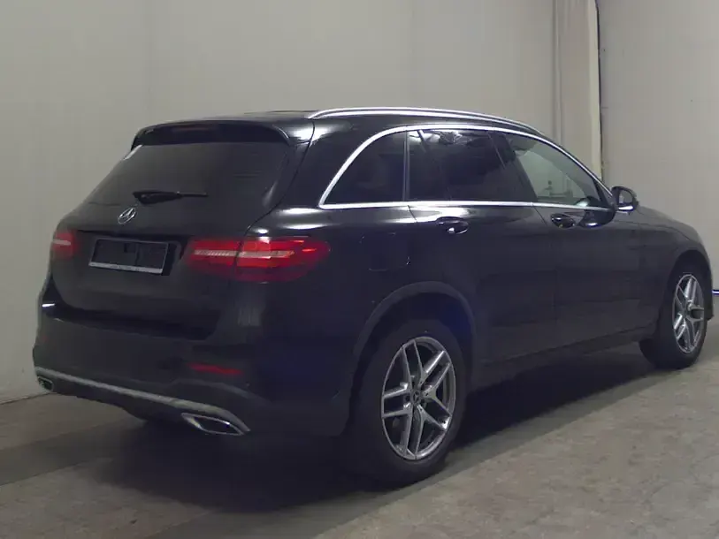 Gebraucht Mercedes GLC220 AMG line 170 PS (125 kW) 2018 Schwarz SUV