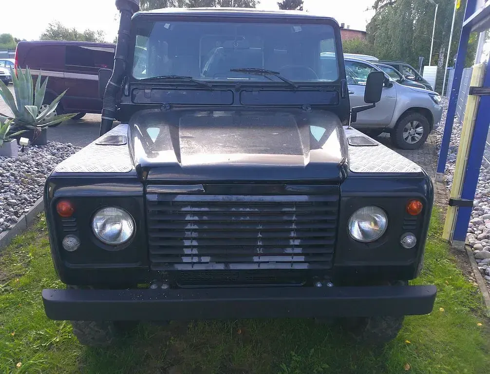 Gebraucht Land Rover Defender 122 PS (89 kW) 2001 Schwarz SUV