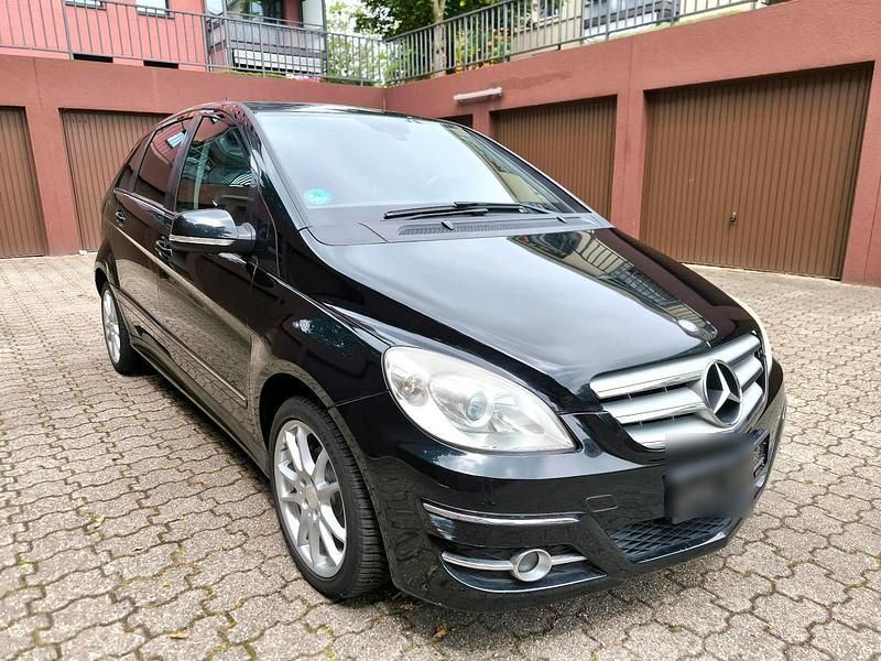 Schwarz Gebraucht 2008 Mercedes B150 Van / Kleinbus | 2.250 € (Superpreis) - Bild 1/4