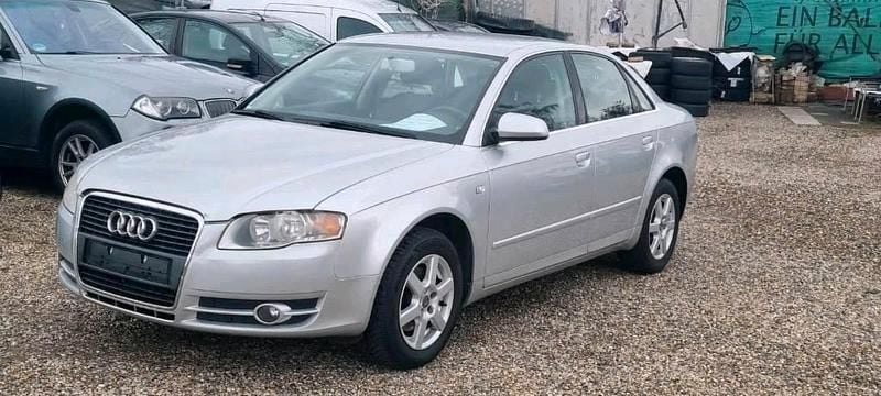Usata Audi A4 131 CV (96 kW) 2005 Argento Berlina