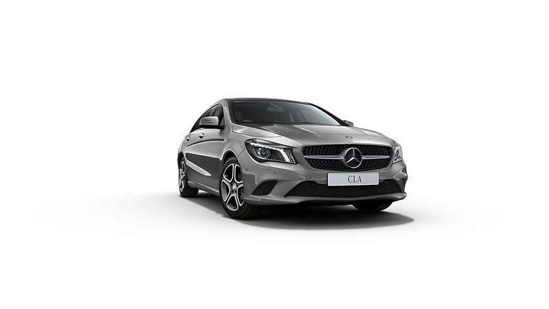 Mountaingrau (metallic) Gebraucht 2016 Mercedes CLA180 Shooting Brake Urban Kombi | 18.485 € (Etwas zu teuer) - Bild 1/3