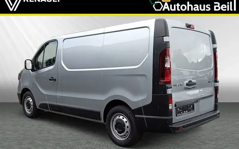 Ny Renault Trafic Komfort 131 HK (96 kW) 2025 Grå MPV