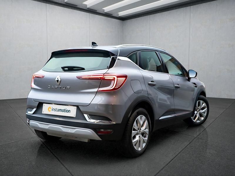 Gebraucht Renault Captur 158 PS (116 kW) 2022 Grau SUV