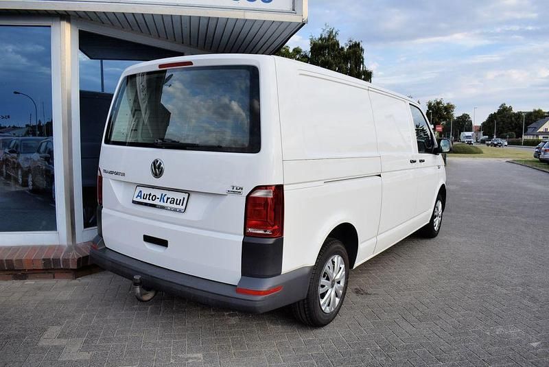 Gebraucht VW Transporter 102 PS (75 kW) 2017 Candyweiß Van