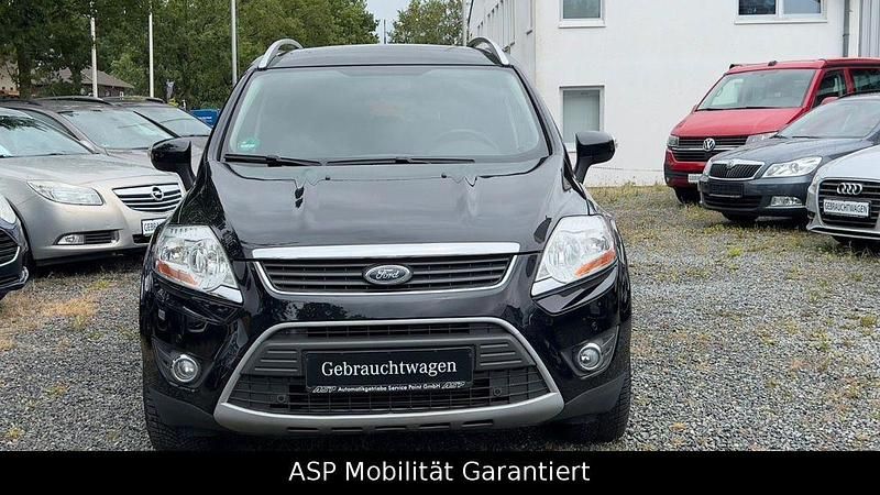 Gebraucht Ford Kuga Champions Edition 140 PS (102 kW) 2012 Schwarz SUV