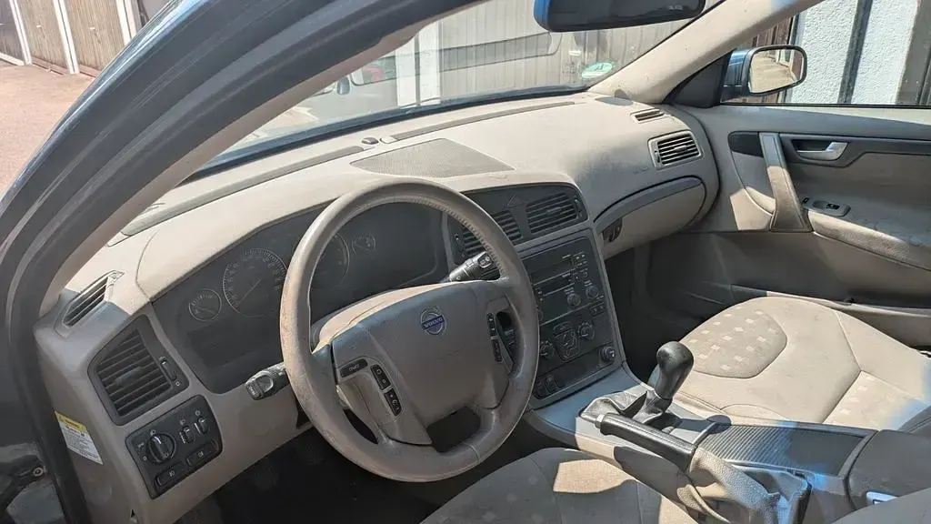Gebraucht Volvo V70 140 PS (102 kW) 2004 Blau Kombi