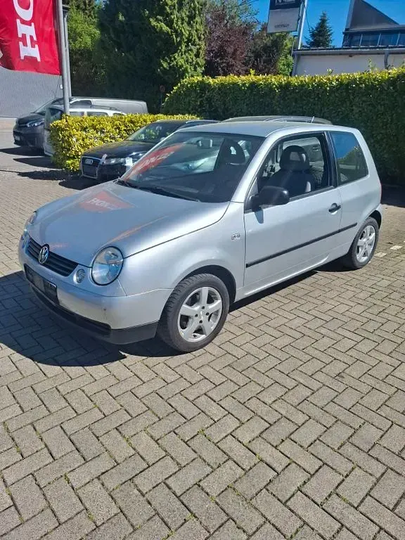 Second-hand VW Lupo 60 CP (44 kW) 2003 Argintiu Hatchback