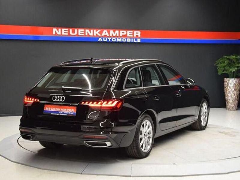 Gebraucht Audi A4 Ambiente 204 PS (150 kW) 2023 Schwarz Kombi