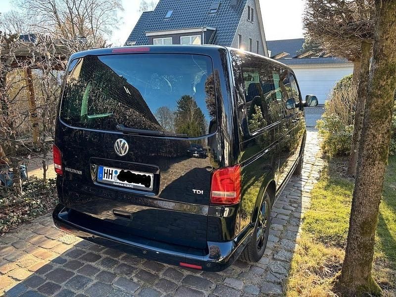 Second-hand VW T5 179 CP (131 kW) 2010 Negru Van