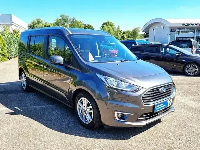 Gebraucht Ford Grand Tourneo Connect Titanium 120 PS (88 kW) 2020 Grau Van / Kleinbus