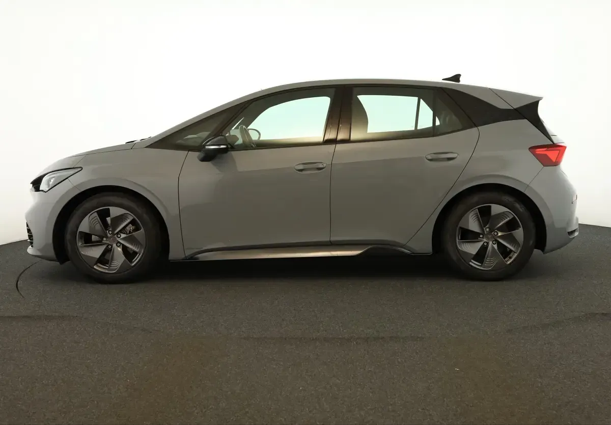 Second-hand Cupra Born 150 kW (204 CP) 2023 Gri Hatchback