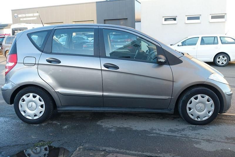 Gebraucht Mercedes A160 82 PS (60 kW) 2005 Grau Limousine