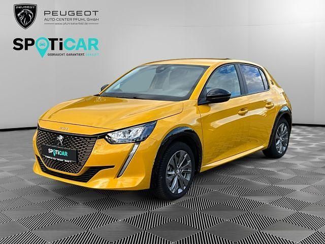 Gelb Gebraucht 2022 Peugeot e-208 Active Kleinwagen | 16.590 € (Fairer Preis) - Bild 1/4