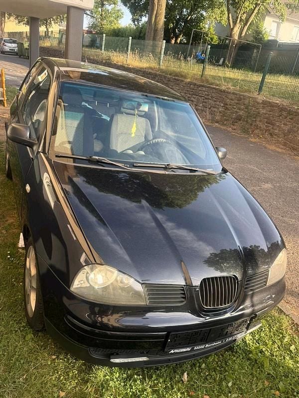 Schwarz Gebraucht 2005 Seat Arosa Kleinwagen | 1.399 € (Fairer Preis) - Bild 1/4